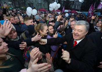 Петро Порошенко: «Переконаний - вже цього року кожен українець відчує покращення свого життя»