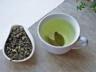 12 способів застосування зеленого чаю у побуті