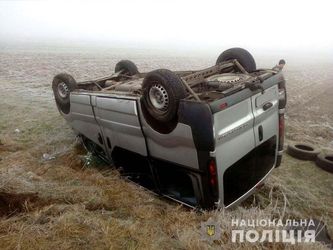 На Володимиреччині мікроавтобус перекинувся в кювет