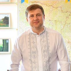 Соціологи розповіли, кого мешканці Рівненщини вважають найрезультативнішим «губернатором» за часи незалежності України