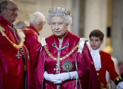 Єлизавета II може залишити престол у 2021 році