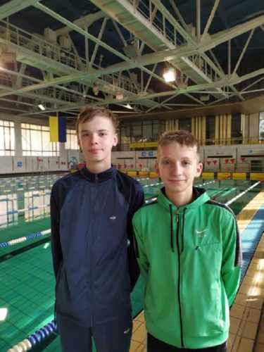 На чемпіонаті України з плавання спортсмени з Рівненщини вибороли «срібло» та «бронзу»