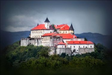 Наймістичніші замки Західної України