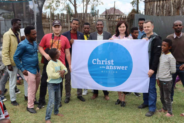 Відбувся перший крусейд місії «Христос є відповідь» в Африці