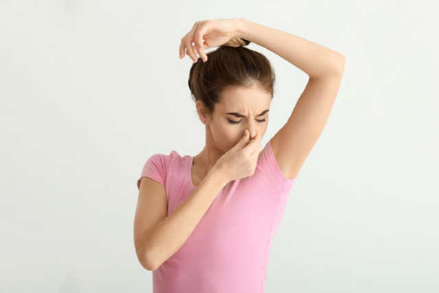 Про які захворювання може свідчити неприємний запах тіла