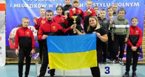 Кубок за перше загальнокомандне місце здобули рівненські борці на міжнародному турнірі в Польщі
