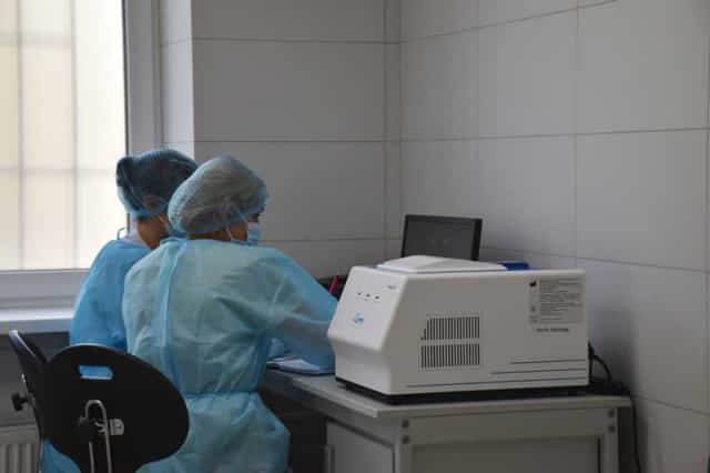 В обласній лікарні з’явилася сучасна лабораторія ПЛР-діагностики