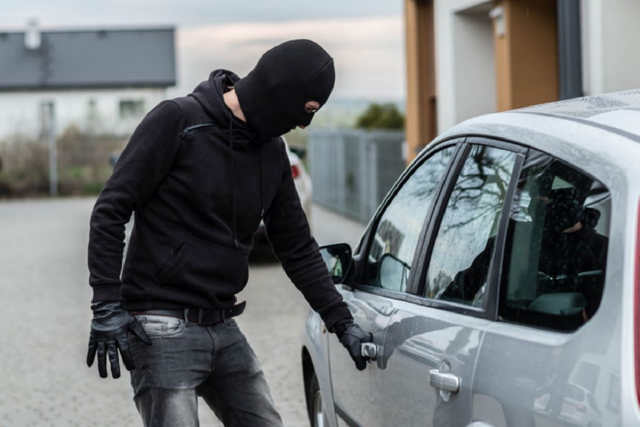 Що злочинці крадуть з автомобілів найчастіше, та як цьому запобігти