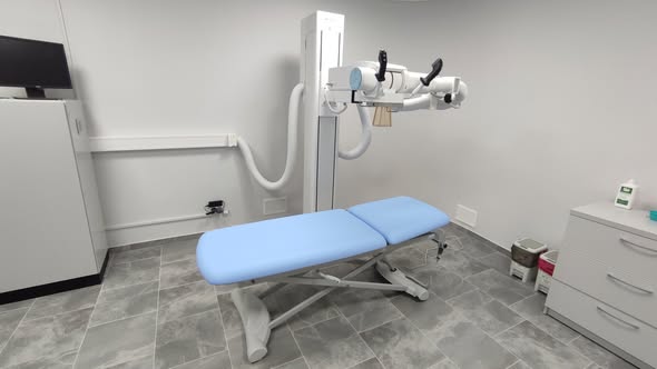 В Рівненському обласному протипухлинному центрі запрацював новітній рентгентерапевтичний апарат