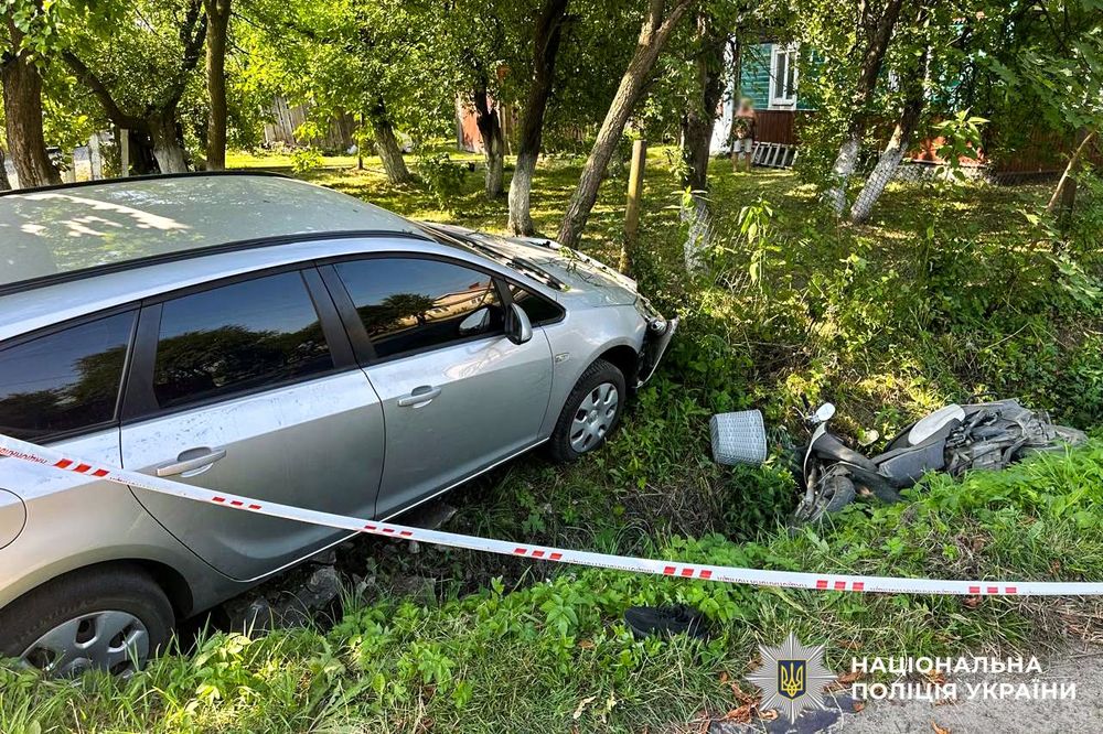 У Рокитному внаслідок ДТП травмувалася неповнолітня водійка мопеда